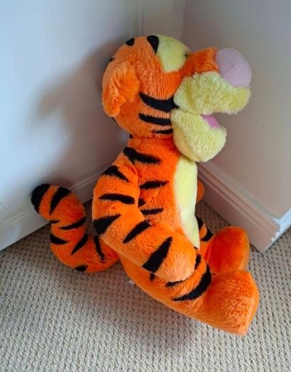 Jumbo Tigger 18 inch (Fisher Price, Mattel, Disney)