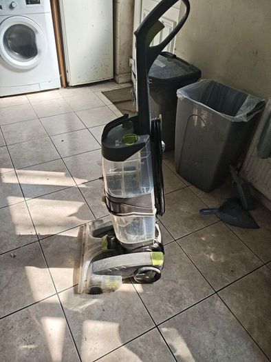 Vax carpet cleaner