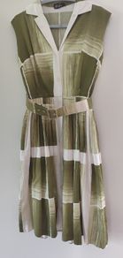 Stunning Vintage Dress!!! With original belt