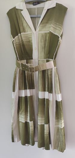 Stunning Vintage Dress!!! With original belt