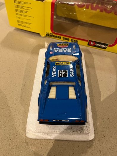 Ferrari 308 Collection 1/24 Burago
