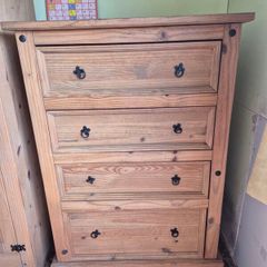 Mexican Pine Corona 4 Drawer Chest