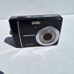 Medion MD 86388 14-megapixel digital camera.
