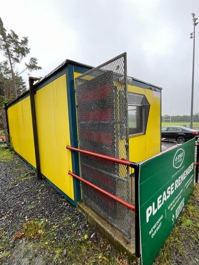 Container