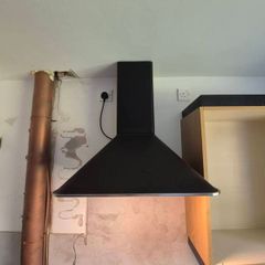 kitchen extractor fan black