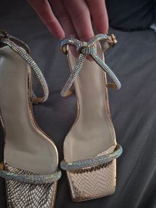 Womens shoes