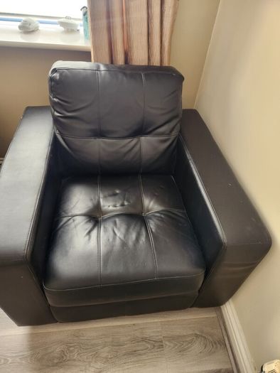 2 and 1 Sofa Set.
