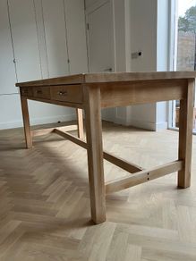 Dining table / solid oak.