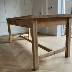 Dining table / solid oak.