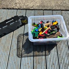 Free bundle of toy cars