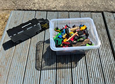 Free bundle of toy cars
