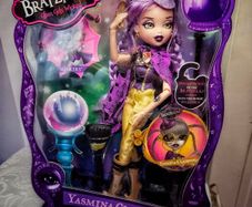 Bratzillaz Yasmina Clairvoya Doll (First Edition 2012)