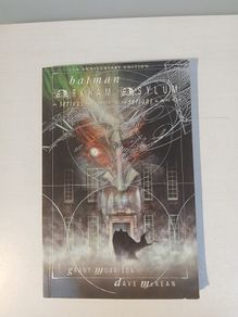 Batman - Arkham Asylum by Grant Morrison & Dave McKean