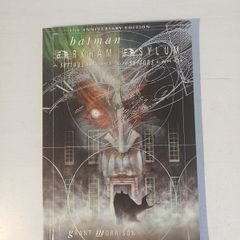 Batman - Arkham Asylum by Grant Morrison & Dave McKean