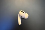 Apple AirPods Pro 1st Generation Genuine Left Earbud Only A2084 Tested &amp; Working