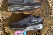 Premium Nike Air Max 1 All Black
