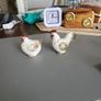Hen ornaments x 2 Image 4