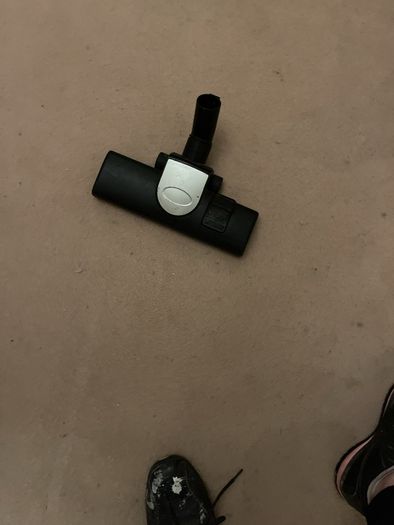 hoover head brush