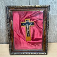 VTG Framed Wooden Crucifix Red Velvet backing Jesus Christ Figure