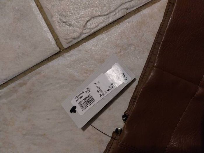 Bnwt size 8 river island was 40euro