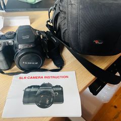 Digital SLR camera and case