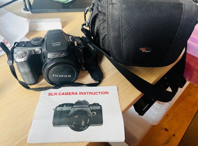Digital SLR camera and case