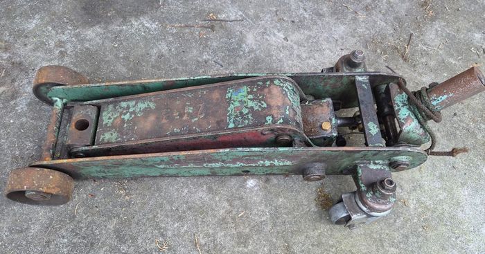 Car jack