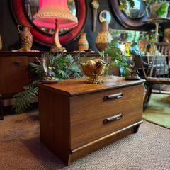 Mid Century Chest of Drawers