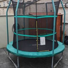 Trampoline