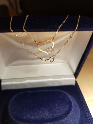 9 ct gold necklace
