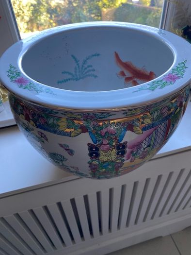 Vintage Chinese Famille Rose/ Rose Medallion Planter