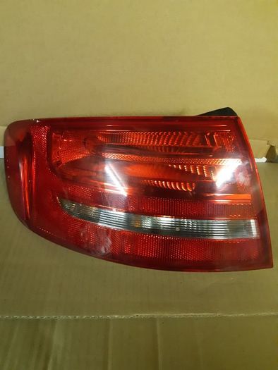 AUDI A4 Avant B8 Rear Left Taillight OEM 8K9945095