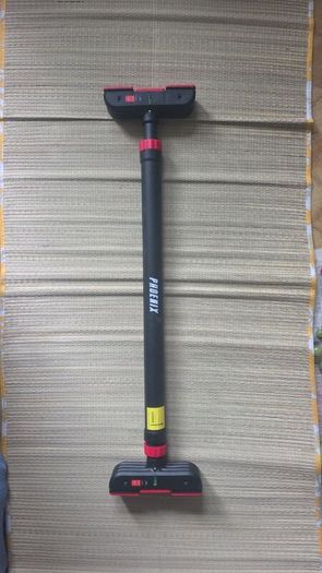 Phoenix extendable door frame pull-up bar