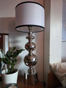Tall table lamp