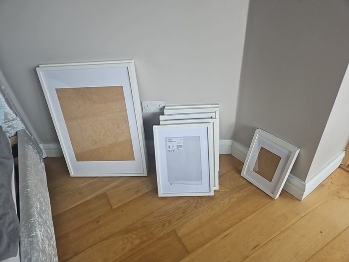 2 x Picture frames 52cm x 75cm