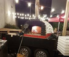 wood fired pizza oven trailer