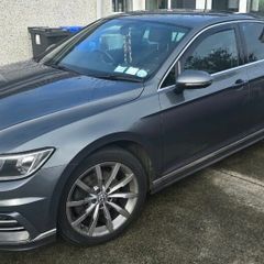 2016 R-Line Volkswagen Passat