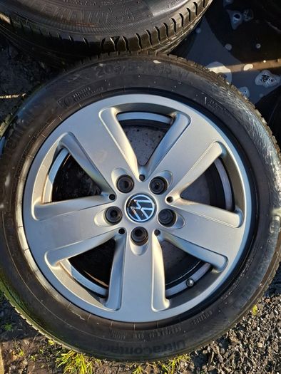 16" Vw Alloys with tyres