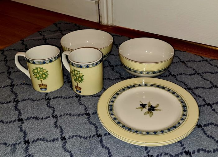 Royal Doulton Carmina Lemon Tree China replacements