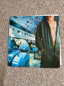 UFO "Lights out"