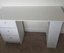 Desk with 3 Drawers