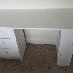 Desk with 3 Drawers