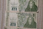 Five   Assorted   Dates Maebh  Banknotes