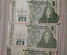 Five   Assorted   Dates Maebh  Banknotes