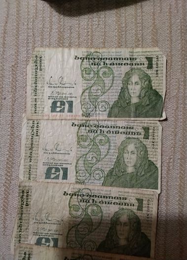 Five   Assorted   Dates Maebh  Banknotes