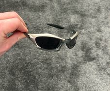 oakley sunglasses