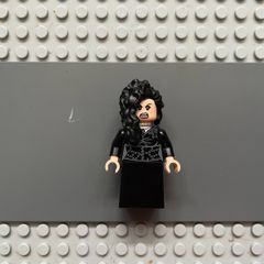 lego Harry Potter hp218 Bellatrix Lestrange minifigure - Black Dress, Black Arms
