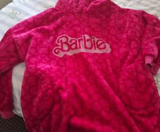 Barbie hooded blanket size m-l
