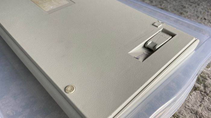 Clean IBM Model M retro keyboard all keys and working