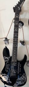 Guitar lessons